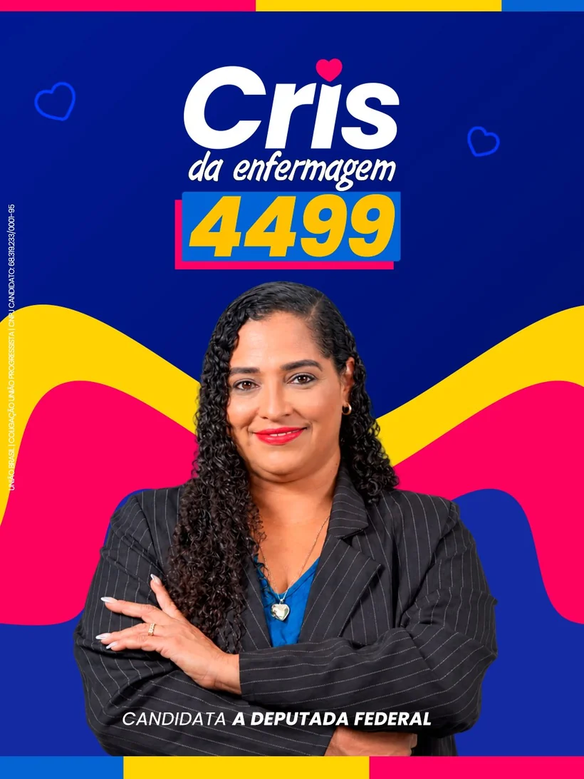 Cris da Enfermagem, de jaleco branco e estetoscópio